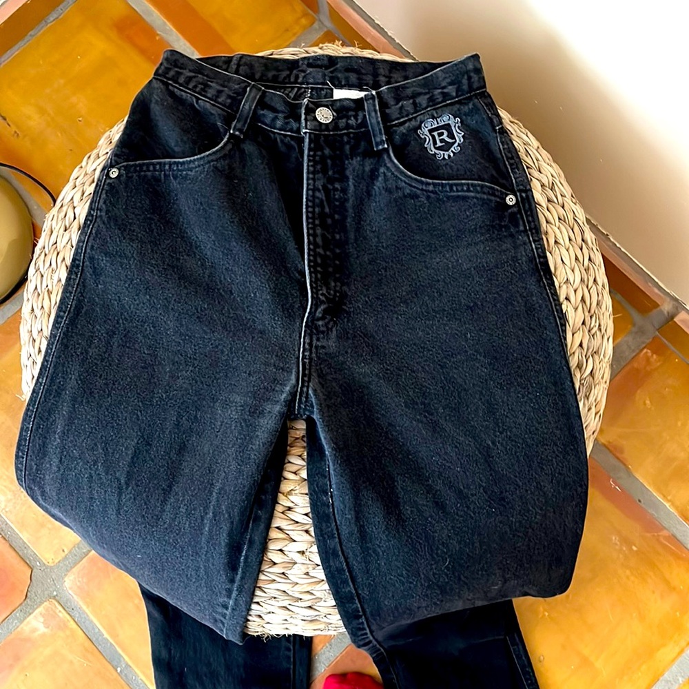 Black beautiful Rockies jeans no blemishes just to big for me